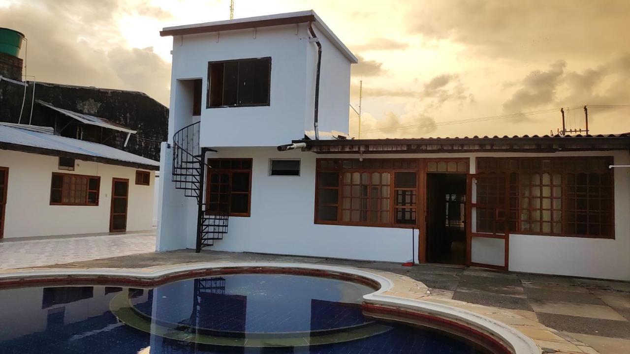 Leticias Guest House מראה חיצוני תמונה