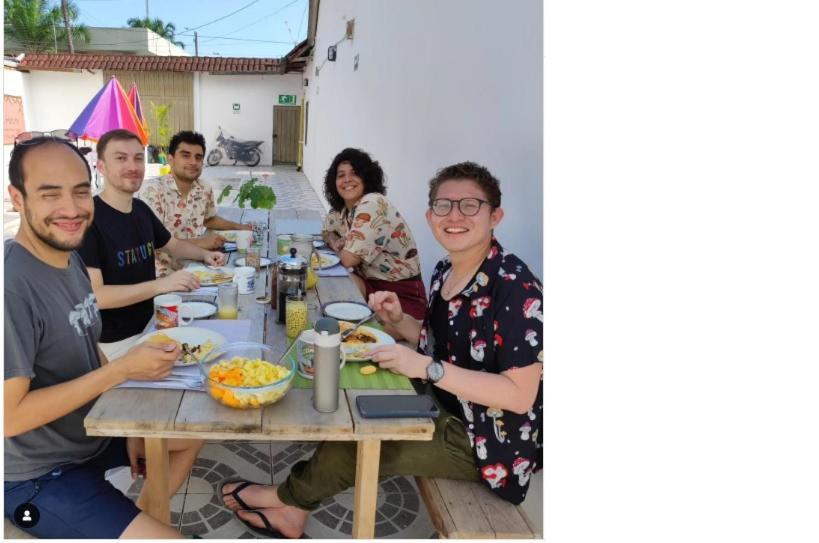 Leticias Guest House מראה חיצוני תמונה