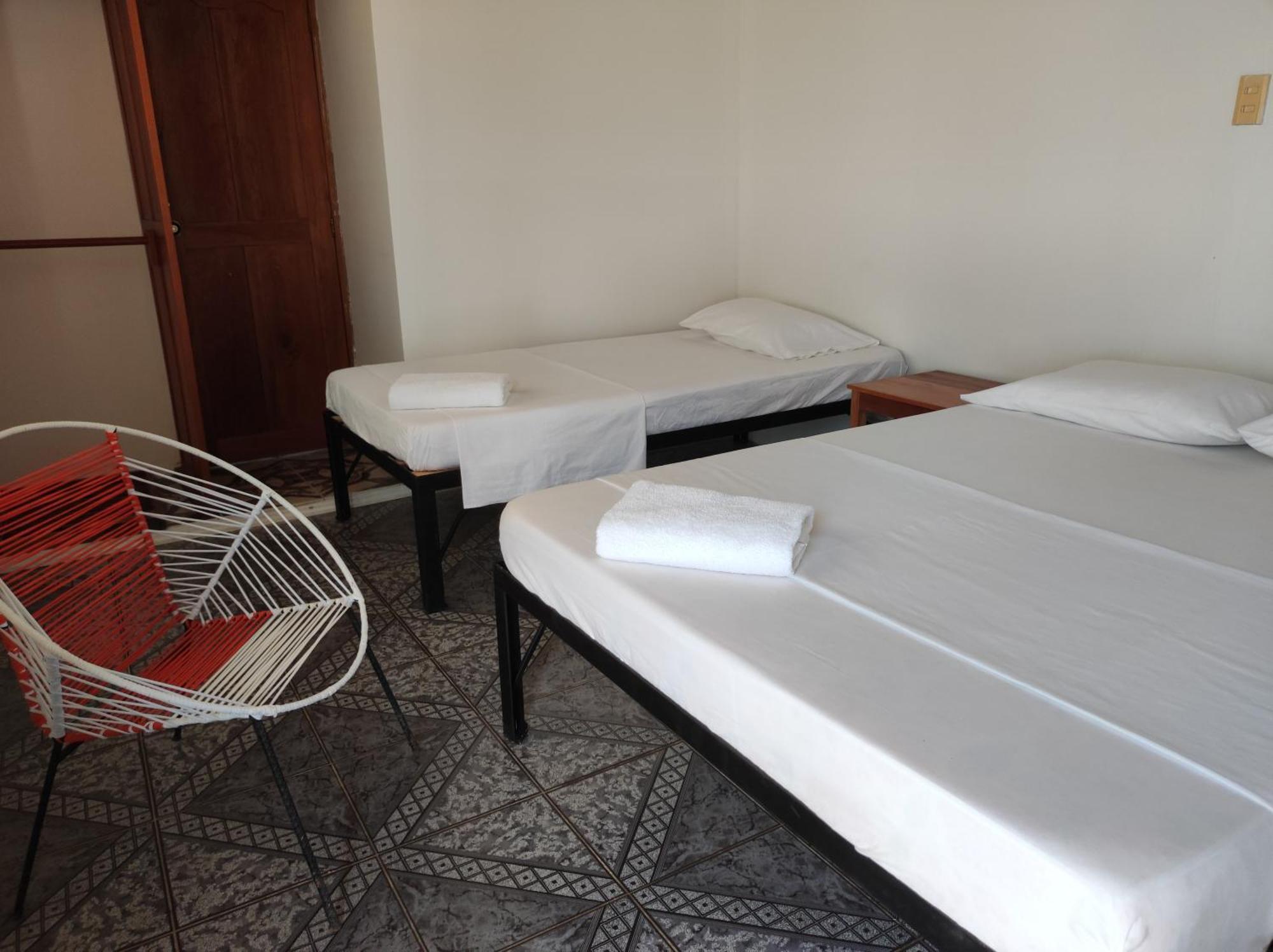 Leticias Guest House חדר תמונה